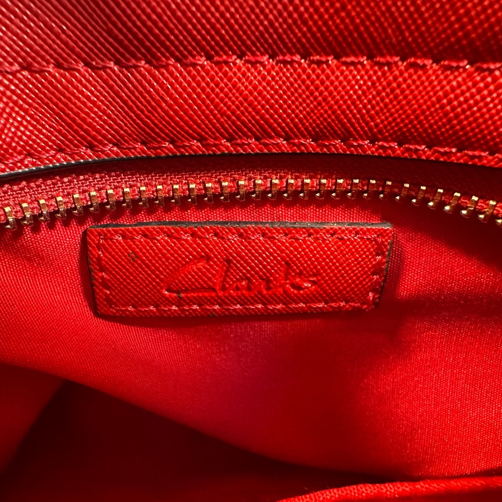 Red Sling Bag - Picture 5 of 5